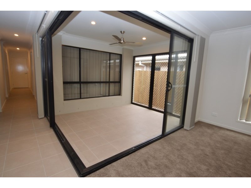 28 Paperbark Drive, Ripley QLD 4306