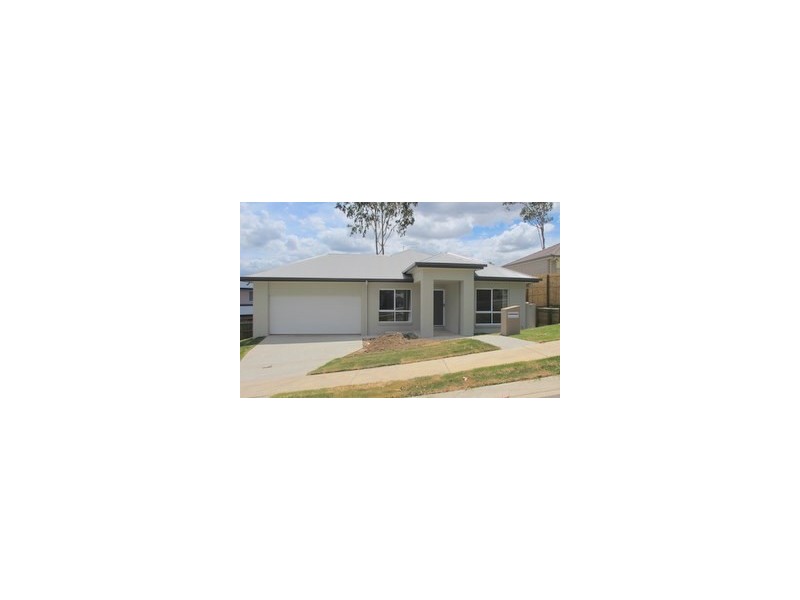 5 Atlantic Drive, Springfield Lakes QLD 4300