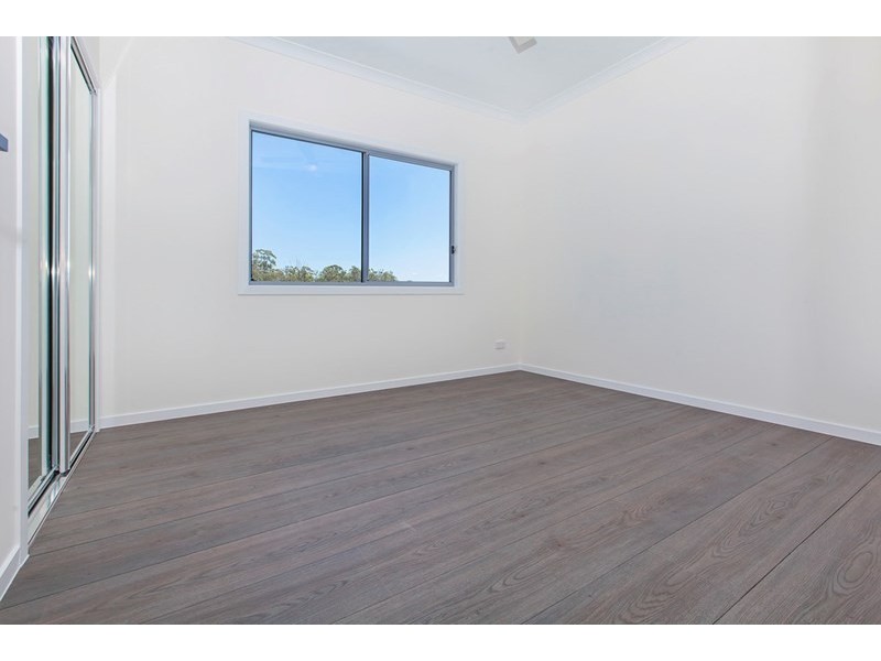 2/ 56 Serene Crescent, Springfield Lakes QLD 4300