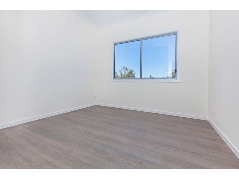 2/ 56 Serene Crescent, Springfield Lakes QLD 4300