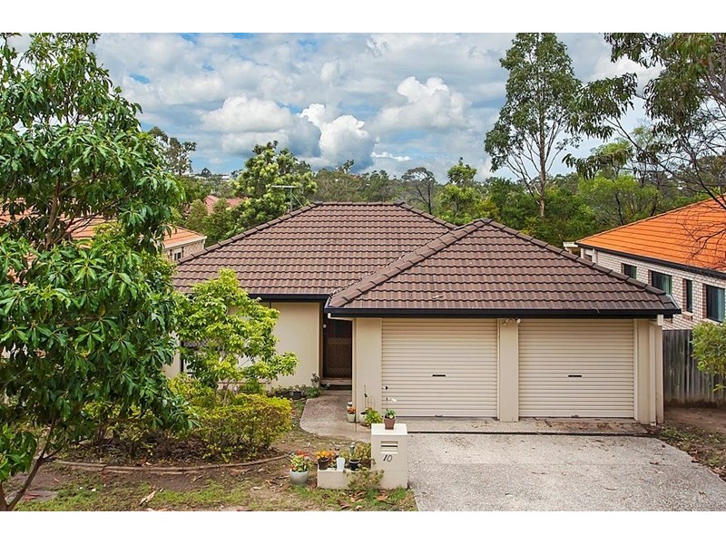 10 Berkshire Place, Springfield Lakes QLD 4300