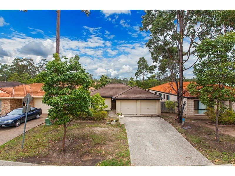 10 Berkshire Place, Springfield Lakes QLD 4300