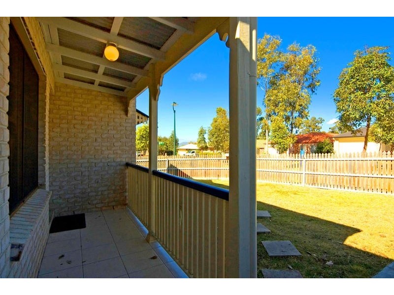 20 Eden Crescent, Springfield Lakes QLD 4300