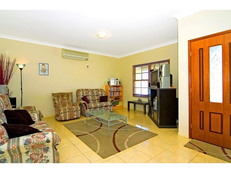 20 Eden Crescent, Springfield Lakes QLD 4300