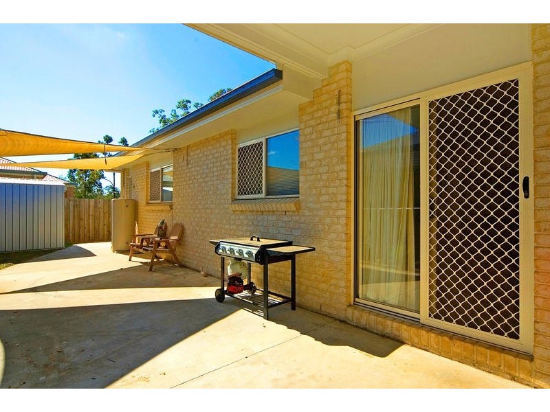 20 Eden Crescent, Springfield Lakes QLD 4300