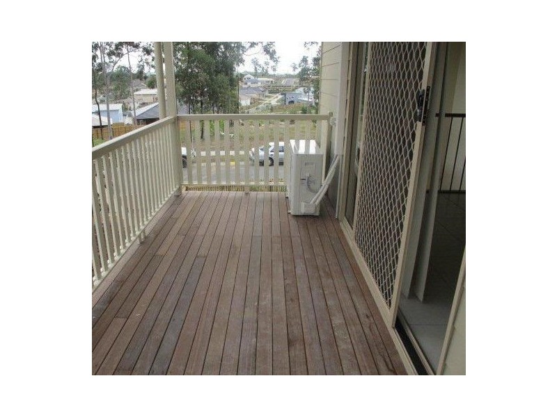 4 Cascades Street, Springfield Lakes QLD 4300