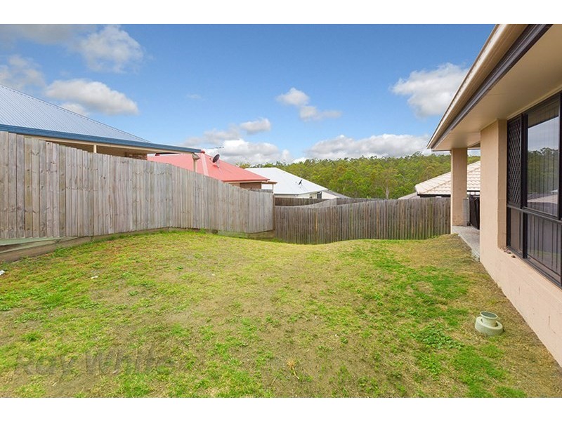 2 Alton Towers Street, Springfield Lakes QLD 4300