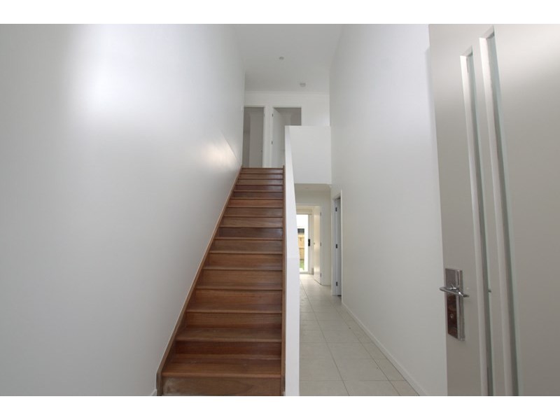 2 Gelu Court, Springfield Lakes QLD 4300