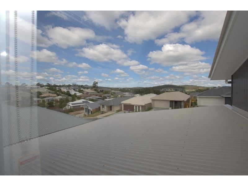 2 Gelu Court, Springfield Lakes QLD 4300