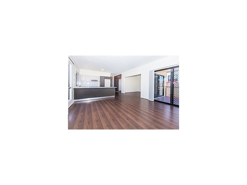 7 Park Edge Drive, Springfield Lakes QLD 4300
