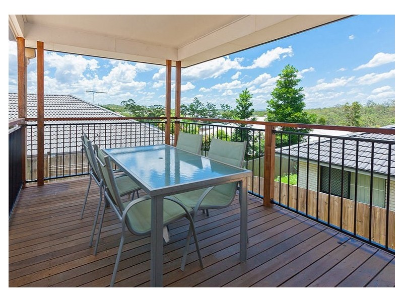 22 Oak Leaf Street, Springfield Lakes QLD 4300