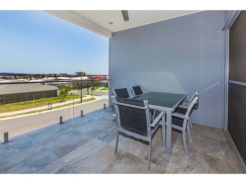2/2 Neroli Drive, Springfield Lakes QLD 4300