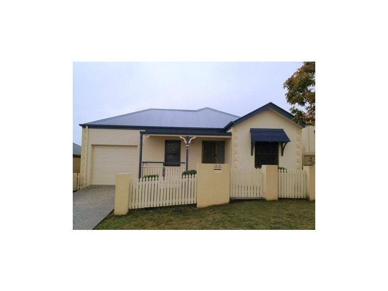 52 Atlantic Drive, Springfield Lakes QLD 4300