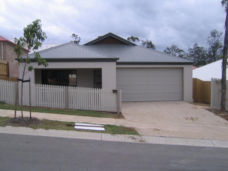 22 Elmwood Circuit, Springfield Lakes QLD 4300