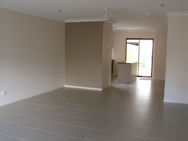 22 Elmwood Circuit, Springfield Lakes QLD 4300