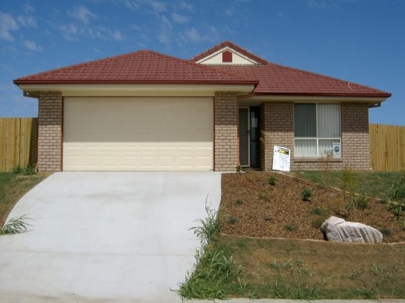 3 Brittany Place, Raceview QLD 4305