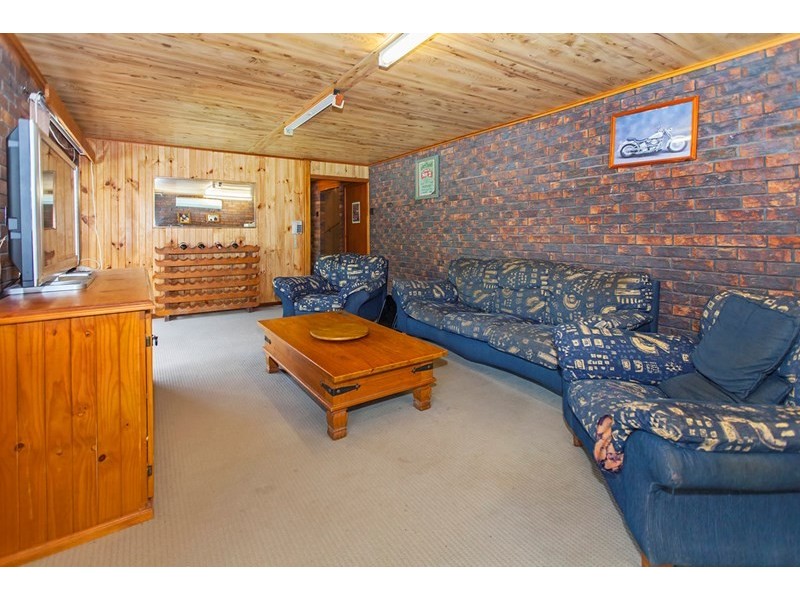 84-86 Hayes Avenue, Camira QLD 4300