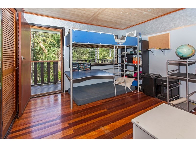 84-86 Hayes Avenue, Camira QLD 4300