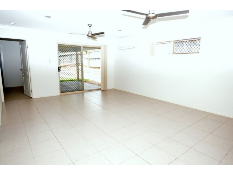 51 Lindeman Street, Springfield Lakes QLD 4300