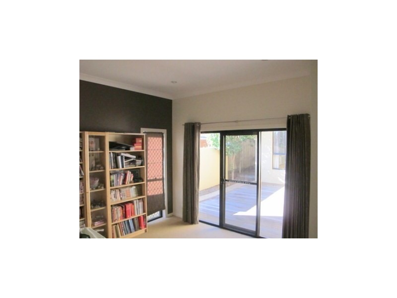 6 Forest Ridge Court, Springfield Lakes QLD 4300