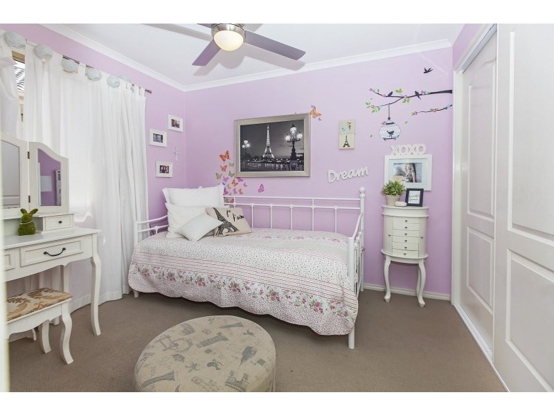 4 Santorini Place, Forest Lake QLD 4078