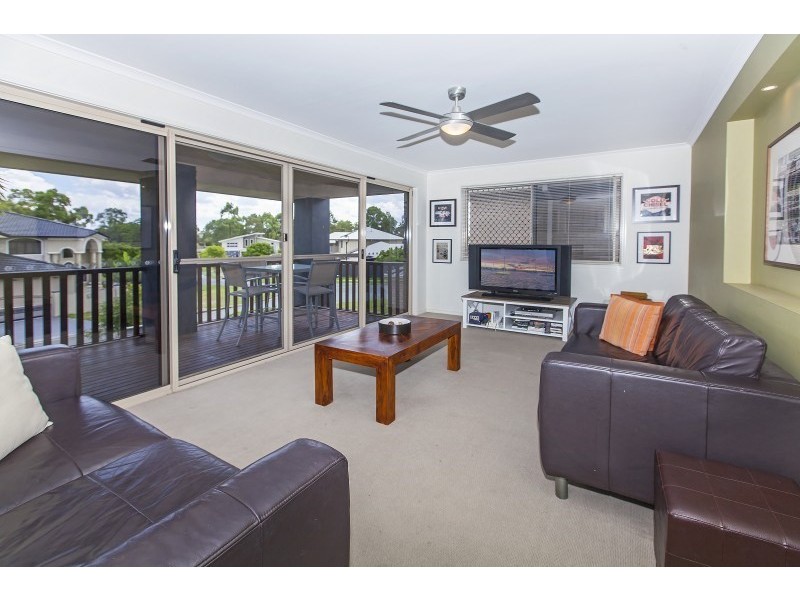 4 Santorini Place, Forest Lake QLD 4078