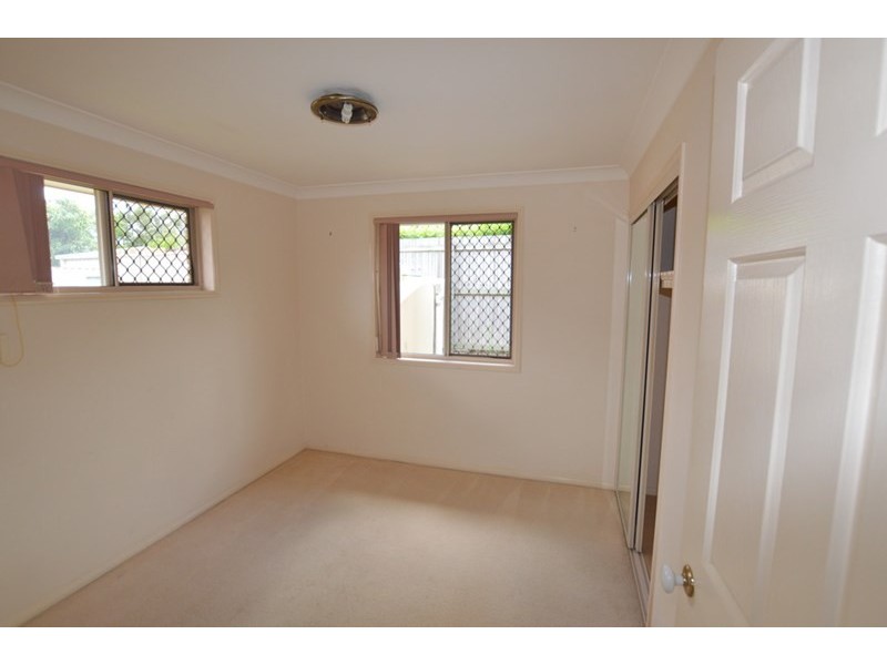 8 Karnack Court, Camira QLD 4300