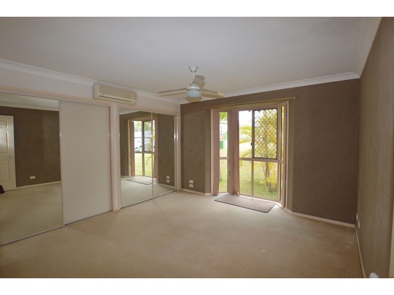 8 Karnack Court, Camira QLD 4300