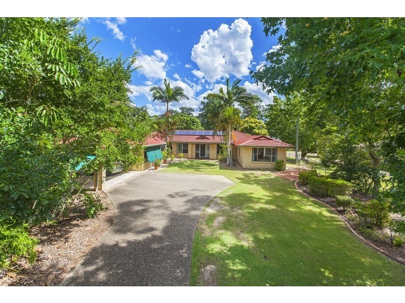 39 Langley Road, Camira QLD 4300