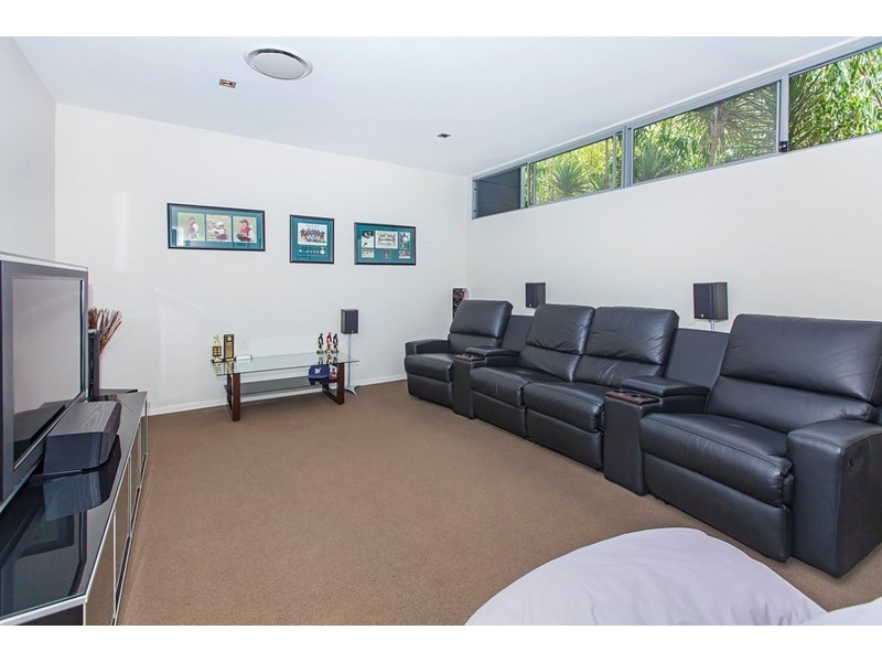 17 Atlantic Drive, Springfield Lakes QLD 4300