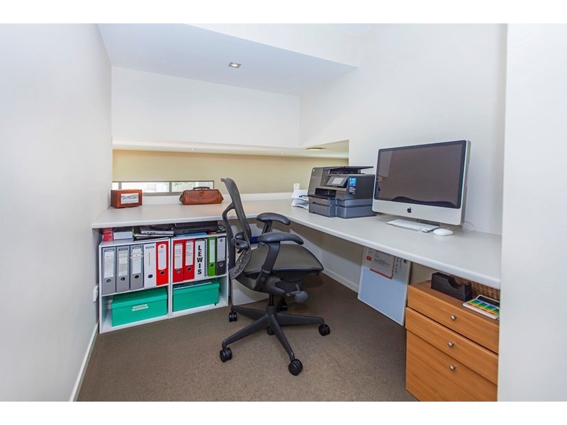 17 Atlantic Drive, Springfield Lakes QLD 4300