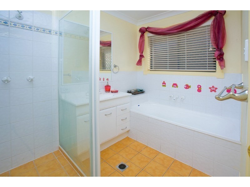 23 Bounty Street, Springfield Lakes QLD 4300