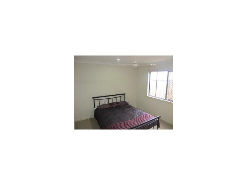 11 Wimbledon Street, Springfield Lakes QLD 4300