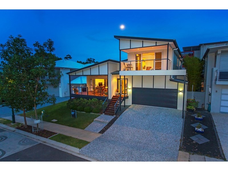 21 Waterside Drive, Springfield Lakes QLD 4300