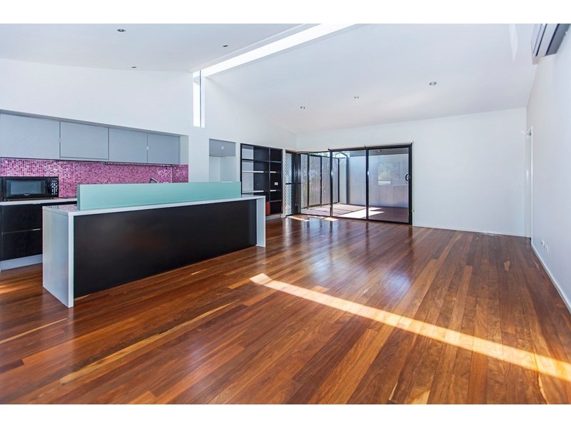 48 Viewpoint Drive, Springfield Lakes QLD 4300