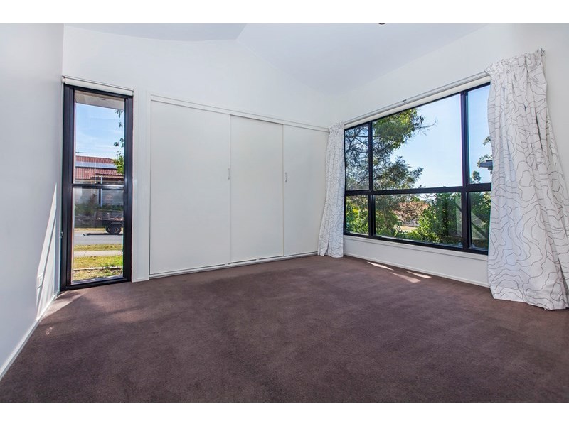 48 Viewpoint Drive, Springfield Lakes QLD 4300