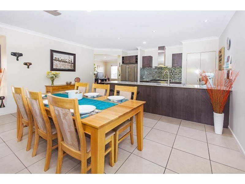 30 Santa Monica Drive, Augustine Heights QLD 4300