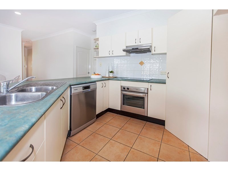 8 Daylilly Place, Springfield Lakes QLD 4300