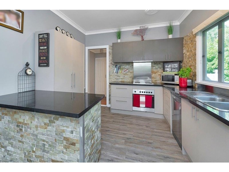 13 Beatty Street, Coalfalls QLD 4305