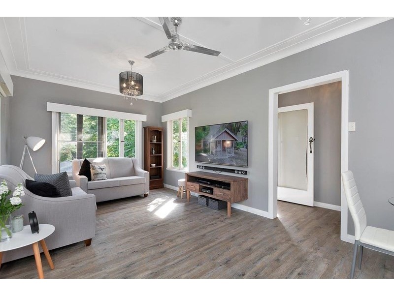 13 Beatty Street, Coalfalls QLD 4305