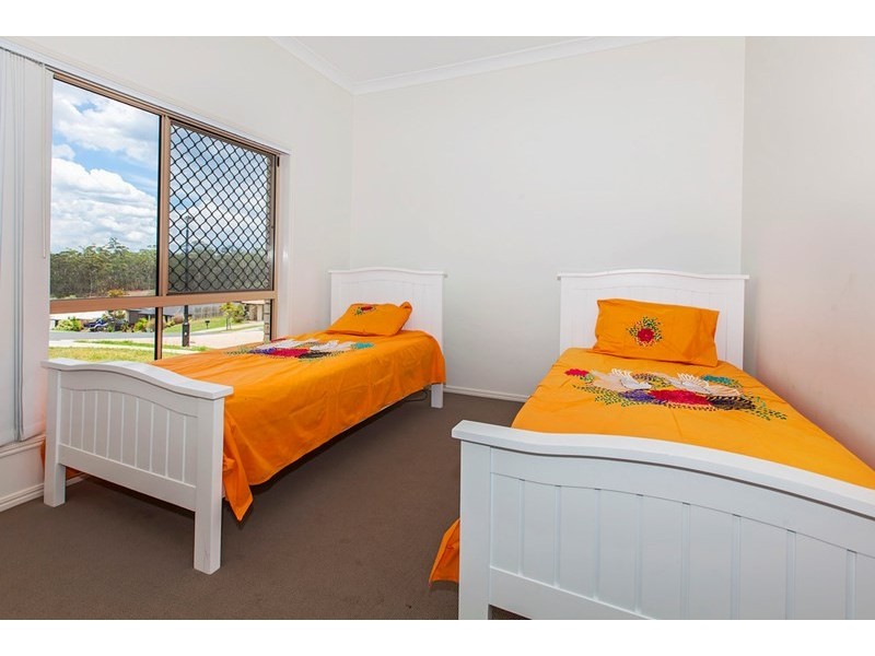 21 Aristotle Avenue, Augustine Heights QLD 4300