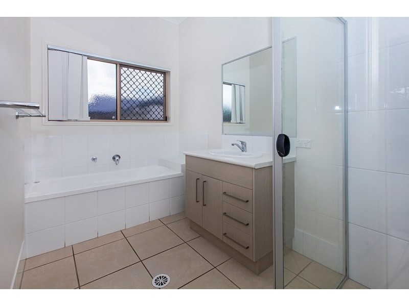 21 Aristotle Avenue, Augustine Heights QLD 4300