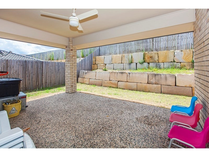 21 Aristotle Avenue, Augustine Heights QLD 4300