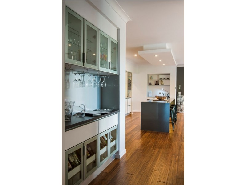 5 Valentine Circuit, Augustine Heights QLD 4300