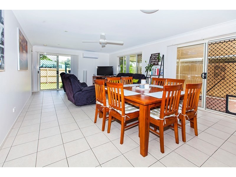 7 Piper Place, Springfield Lakes QLD 4300