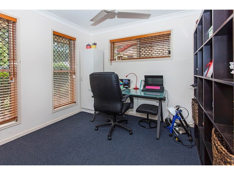 7 Piper Place, Springfield Lakes QLD 4300