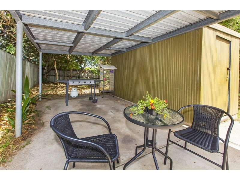4 Leonard Street, Leichhardt QLD 4305