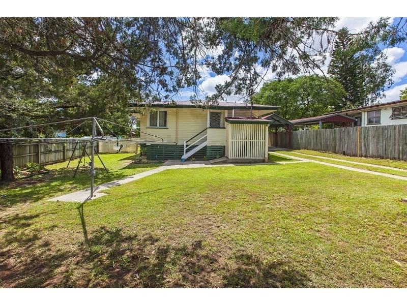 4 Leonard Street, Leichhardt QLD 4305