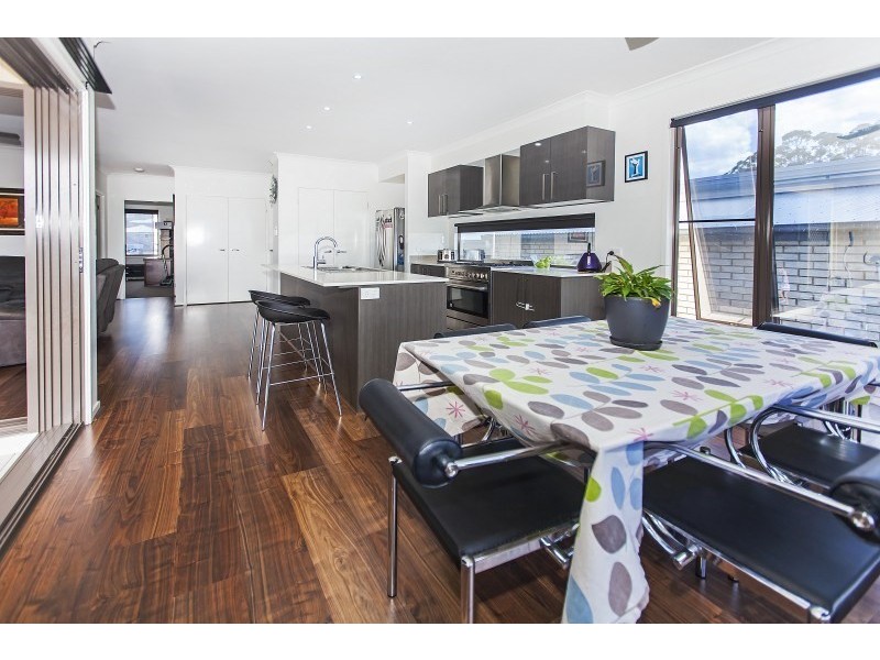 56 Geranium Drive, Springfield Lakes QLD 4300