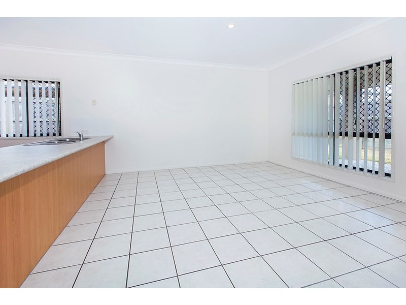 5 Jerome Avenue, Augustine Heights QLD 4300